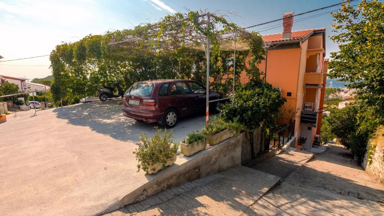 Milica Apartment *