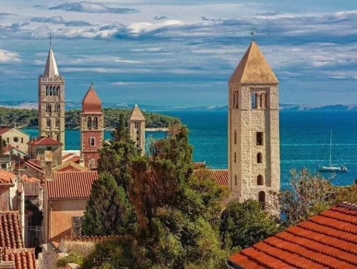 Milica Appartement Rab Town